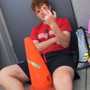 Meet your Posher, Hayden